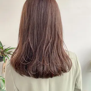 セミロング カラー 中屋恵美🎨 Designカラーのヘアスタイル