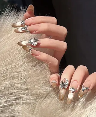 ネイル AB マツエクネイルサロンのネイルデザイン