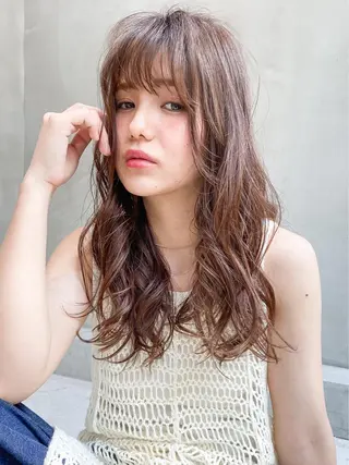 ロング カラー 透明感/オリーブ/ グレージュ/YUKAのヘアスタイル