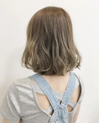 ショート カラー レイヤー×縮毛矯正 深見 拓のヘアスタイル