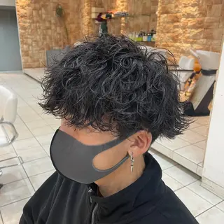 ショート パーマ メンズ シャドウパーマ/縦落 ちパーマ 大久保拓実のヘアスタイル