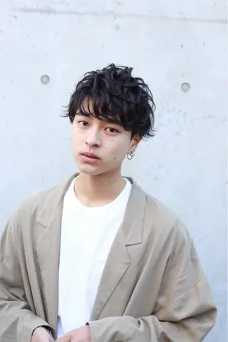 ショート カラー パーマ ヘアアレンジ メンズ 【ツヤ髪美容師】 ツダケイスケのヘアスタイル