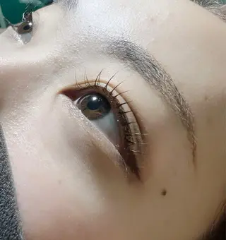 マツエク・マツパ 塩谷 愛梨のマツエク・マツパデザイン