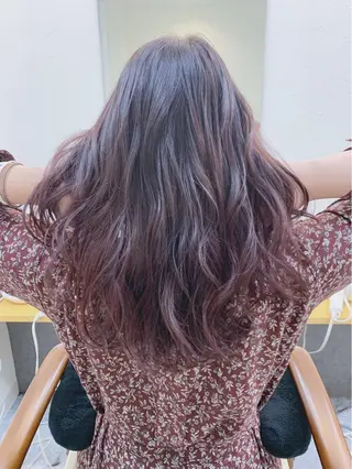 ロング H所属・H (エイチ) 烏丸御池店のヘアスタイル