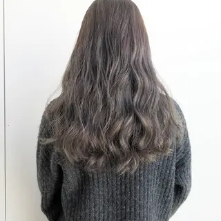 ミディアム カラー iplus✴ まつげ、眉毛、耳つぼのマツエク・マツパデザイン