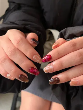 ネイル elen南越谷 Rina𖥔⋱のネイルデザイン