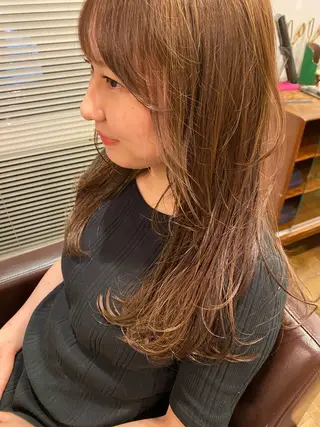 ロング アライフ所属・牧田 真衣のヘアスタイル
