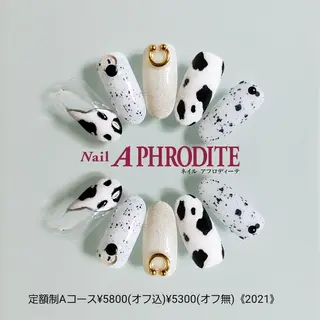 ネイル Nail  Aphroditeのネイルデザイン