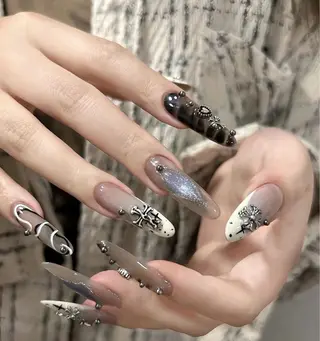 ネイル BEAUTY NAIL SALON所属・beautynail Emiのネイルデザイン