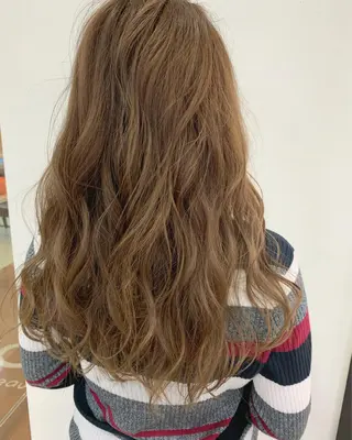 ロング カラー 中村 卓也のヘアスタイル