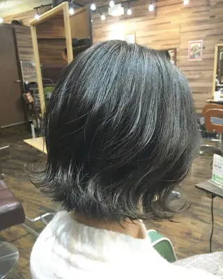 ショート ＦＵＮＩＣ ファニックのヘアスタイル