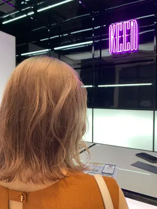 ミディアム カラー ハッシュカット/ハイ トーン/MANAMIのヘアスタイル