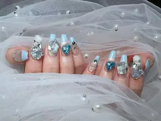 ネイル ToliyDeliy Nail Salonのネイルデザイン