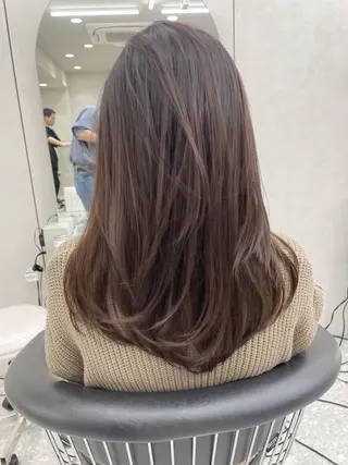 セミロング カラー ブリなしWカラー✨️ 髪質改善【タケル】のヘアスタイル