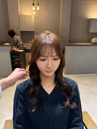 ロング カラー エマ ピボット 中川店所属・富原崇太/切りっぱな しボブ/透明感カラーのヘアスタイル