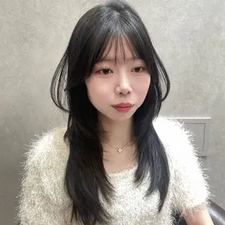 セミロング MOE 福岡韓国ヘア✧︎のヘアスタイル