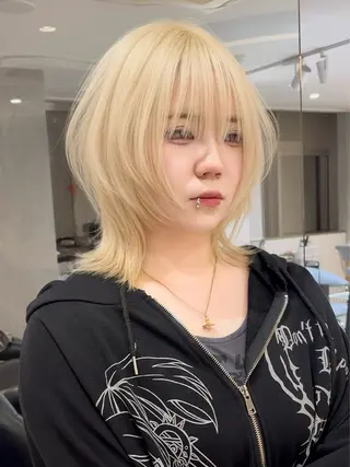 ミディアム イウラ ショウヤのヘアスタイル