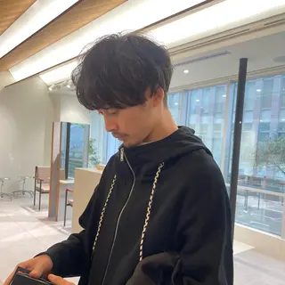 ショート パーマ メンズ ブリーチ/レイヤー 🌻Mutsumiのヘアスタイル