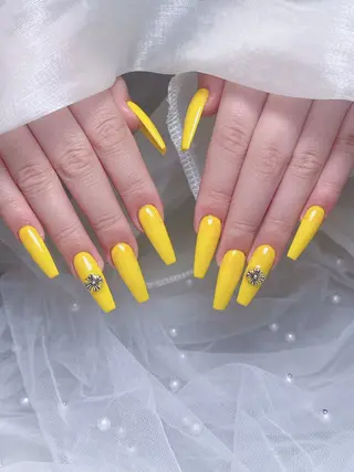 ネイル 🎀も ものネイルデザイン