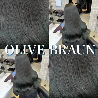 セミロング 寒色＆ブリーチ特化 寒色MiOのヘアスタイル