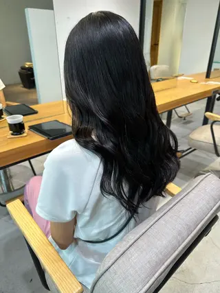 ロング 上野湧太 髪質改善/艶カラーのヘアスタイル