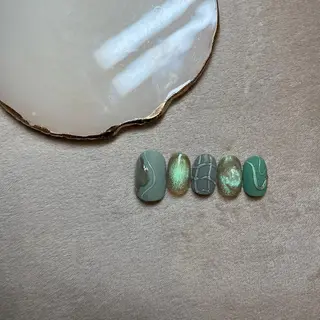 ネイル フリーランス¨̮⃝ ネイリストOKADAのネイルデザイン