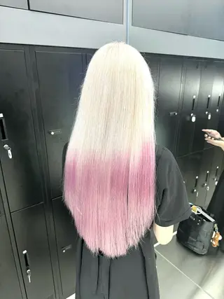 ロング REDEAL 渋谷所属・こうき/縮毛矯正/ ブリーチ縮毛矯正のヘアスタイル