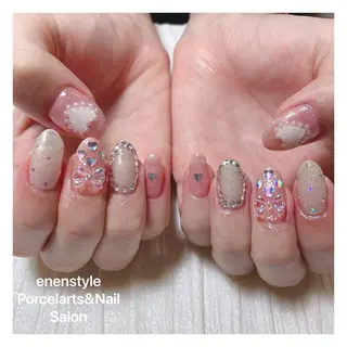 ミディアム ネイル 👑enen style👑のネイルデザイン