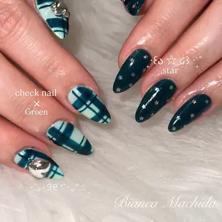 ネイル Bianca👼🏻 OIKAWAのネイルデザイン