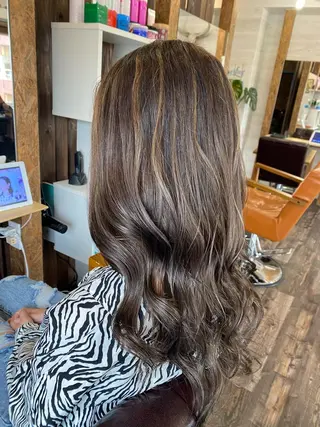 ロング カラー ブリーチ毛対応酸性 ストレート🌈サキのヘアスタイル