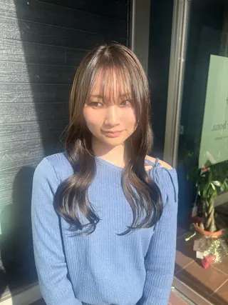 ロング レディース特化 ナチュラル☘︎︎芹七のヘアスタイル