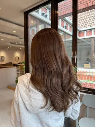 カラー AYATO 'のヘアスタイル