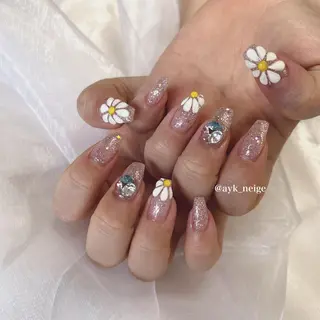 ネイル n'eige nail所属・大谷 綾香のネイルデザイン