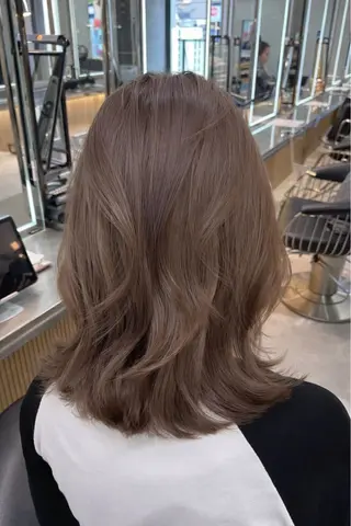 ミディアム カラー 【ブリーチなし】 吉村　清志のヘアスタイル