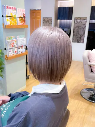 ショート カラー 高嶋 憂蘭々のヘアスタイル