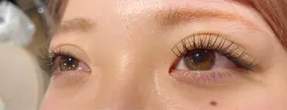 マツエク・マツパ Carat Eyelash&Eyebrow 市川店所属・時田 友美のマツエク・マツパデザイン