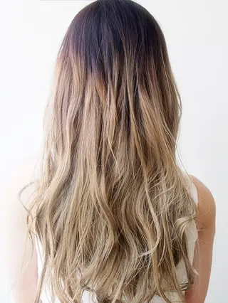 ロング カラー ニュアンスカラー🫧 加納のヘアスタイル