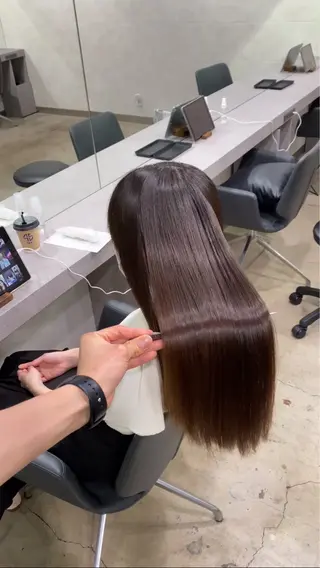 ロング パーマ 【縮毛矯正専門】 RYUのヘアスタイル