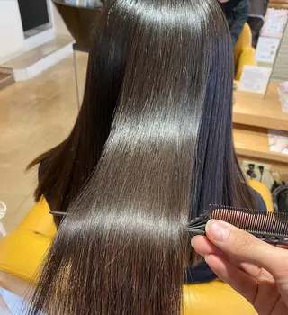 カラー 長谷川 智也/ディレクターのヘアスタイル