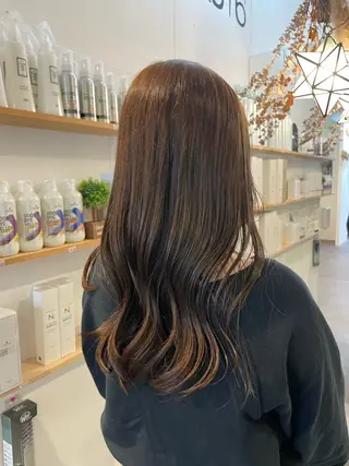 ロング カラー Si6所属・宮城 レンナのヘアスタイル