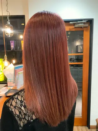 セミロング Keshiki   hair design所属・くびれショート・ボブ デザインカラー特化のヘアスタイル