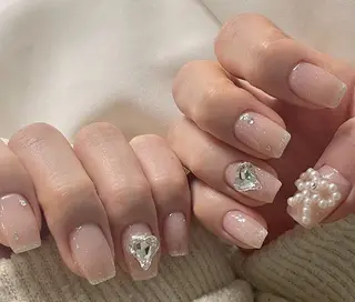 ミディアム ninabeauty 新宿のネイルデザイン