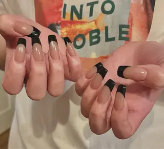 ネイル aiu  ｱｲﾕｰ ちひろのネイルデザイン