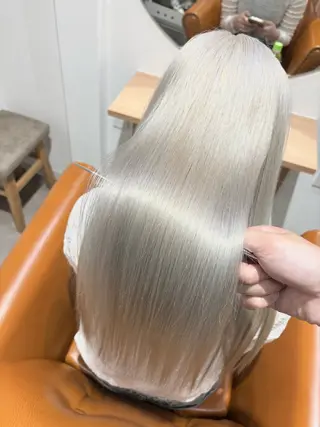 セミロング 【ハイライト】 YUYAのヘアスタイル