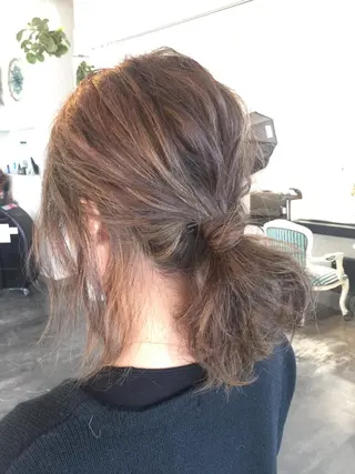 ミディアム カラー ヘアアレンジ Mariana/ 鶴原-ハイライトのヘアスタイル