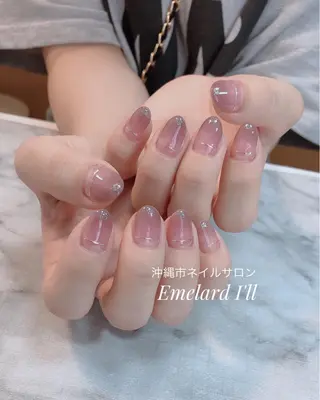 ネイル 沖縄市ネイルサロン エメラルドアイルのネイルデザイン