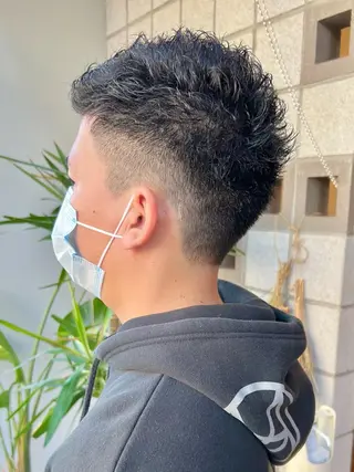 メンズ メンズパーマ/フェ ザーパーマ/古川晴輝のヘアスタイル