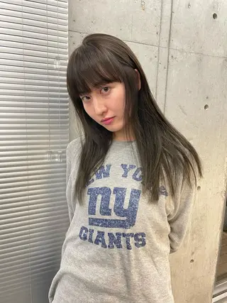 ミディアム カラー 佐伯 和佳のヘアスタイル