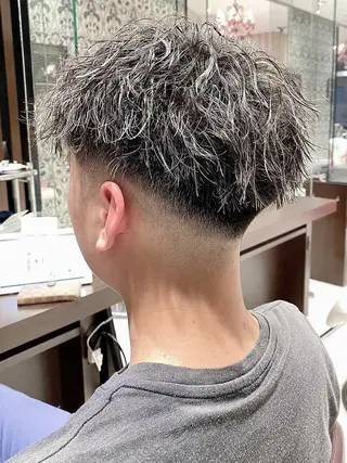 パーマ メンズ 山路 悠佳のヘアスタイル