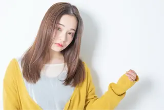 セミロング カラー パーマ ハイトーン×髪質改善 Gran Luciaのヘアスタイル